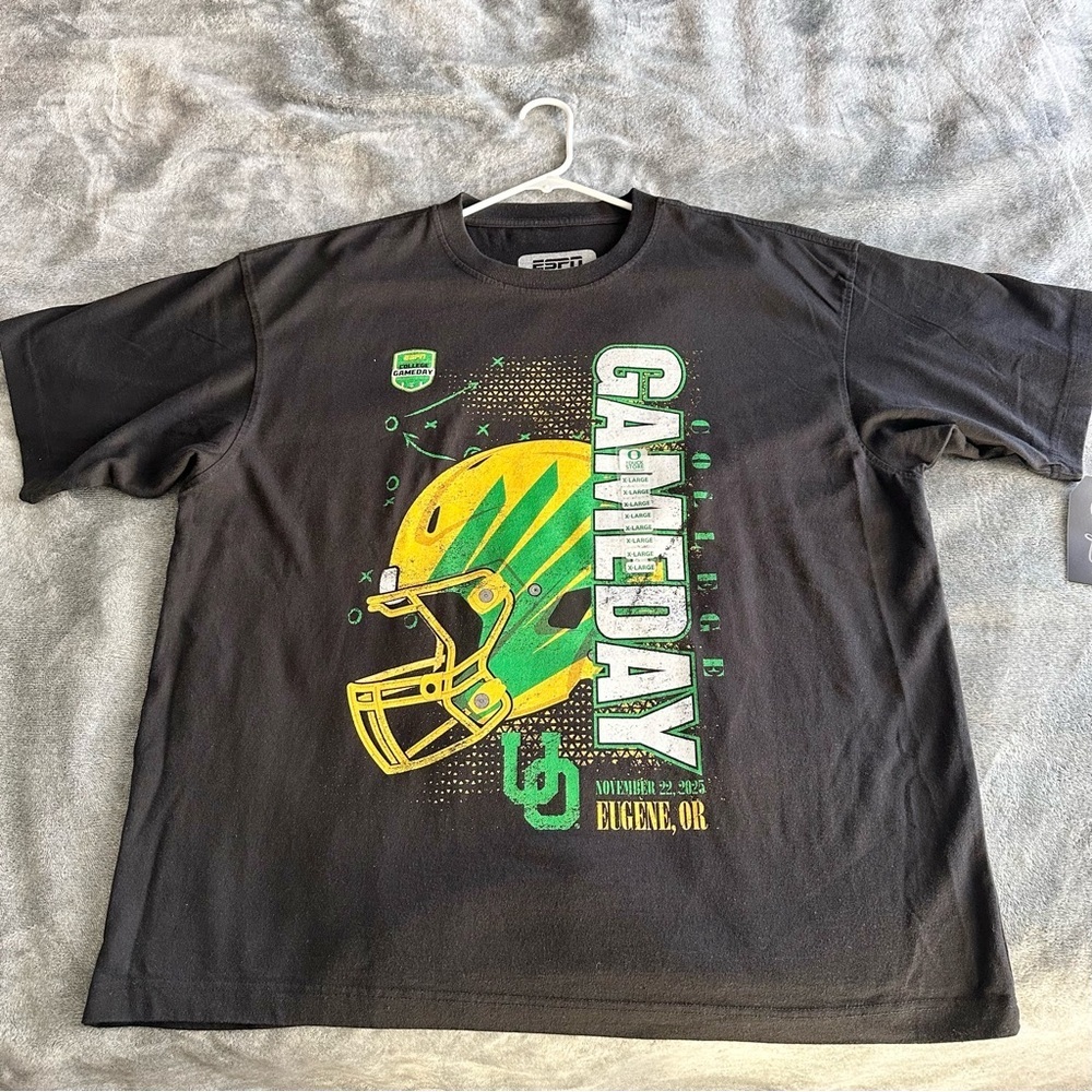 ESPN Oregon Ducks Football Helmet Wings College Game Day 2025 shirt Men's XL M